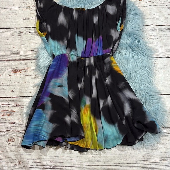 Alice + Olivia Silk Watercolor Flutter Silk Mini Dress - Picture 3 of 10